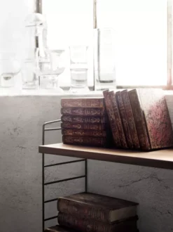 String Furniture Hoge Kast Small, Zwart/walnoot -Beste Meubelcollectie Winkel x886x886 string hoge kast large zwart walnoot5.jpg.pagespeed.ic .aRymOfdWL