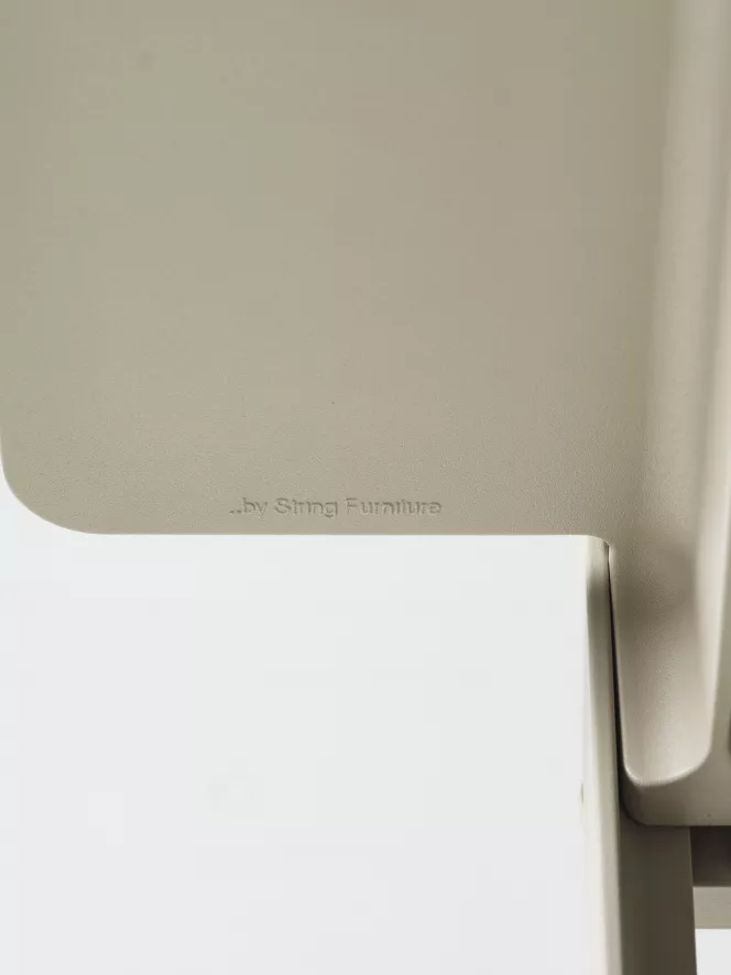 String Furniture Museum Bijzettafel Wit 8 String Furniture Museum Bijzettafel Wit - Afbeelding 8