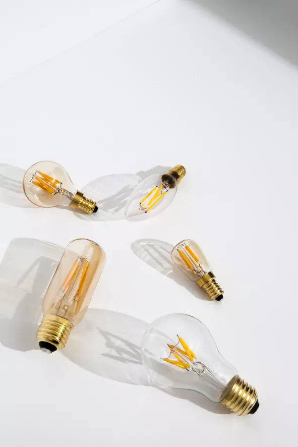 Tala LED Globe LED Lichtbron E27 6W 2500K Helder Dimbaar 2 Tala LED Globe LED Lichtbron E27 6W 2500K Helder Dimbaar - Afbeelding 2