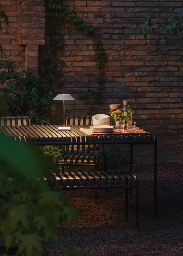 Vibia Mayfair Mini 5495 Tafellamp LED Oplaadbaar Beige D1 9 Vibia Mayfair Mini 5495 Tafellamp LED Oplaadbaar Beige D1 - Afbeelding 9