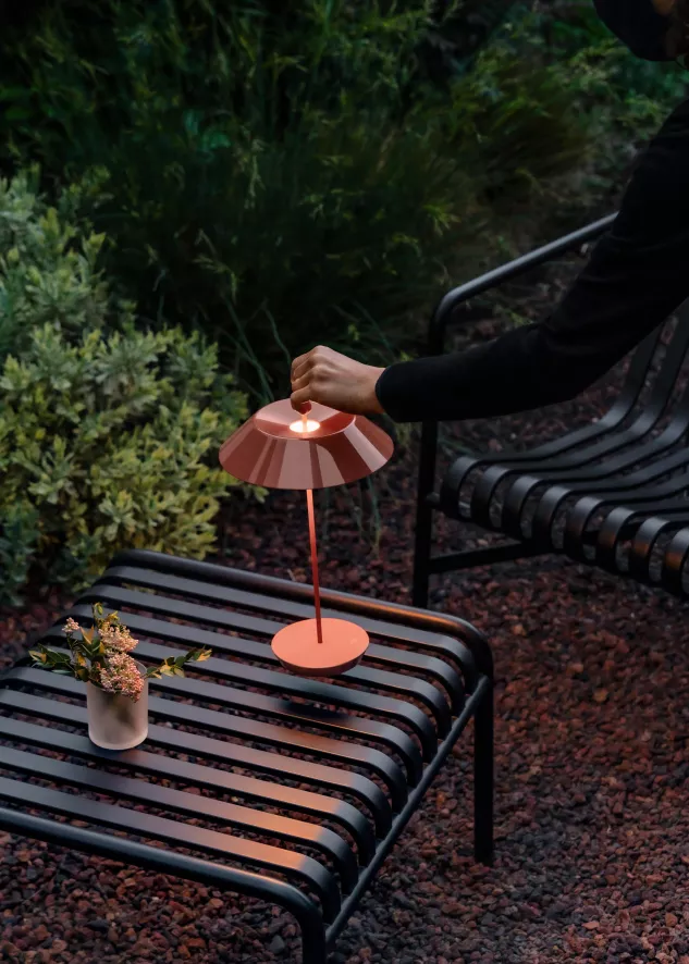 Vibia Mayfair Mini 5495 Tafellamp LED Oplaadbaar Beige D1 12 Vibia Mayfair Mini 5495 Tafellamp LED Oplaadbaar Beige D1 - Afbeelding 12