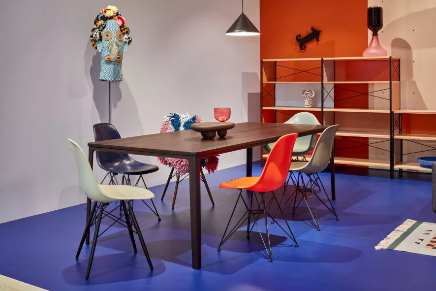 Vitra Eames DSR Fiberglass Stoel Chroom Onderstel, Red Orange 11 Vitra Eames DSR Fiberglass Stoel Chroom Onderstel, Red Orange - Afbeelding 11