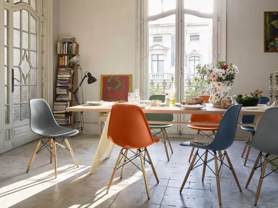 Vitra Eames DSW Stoel Geelachtig Esdoorn Onderstel, Graniet Grijs 4 Vitra Eames DSW Stoel Geelachtig Esdoorn Onderstel, Graniet Grijs - Afbeelding 4