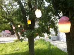 Vitra Slow Chair Met Ottoman Loungestoel Bruin/créme / Poedercoating Aubergine -Beste Meubelcollectie Winkel x886x886 weltevree stringlight lichtsnoer5.jpg.pagespeed.ic .EfeivD0IzL