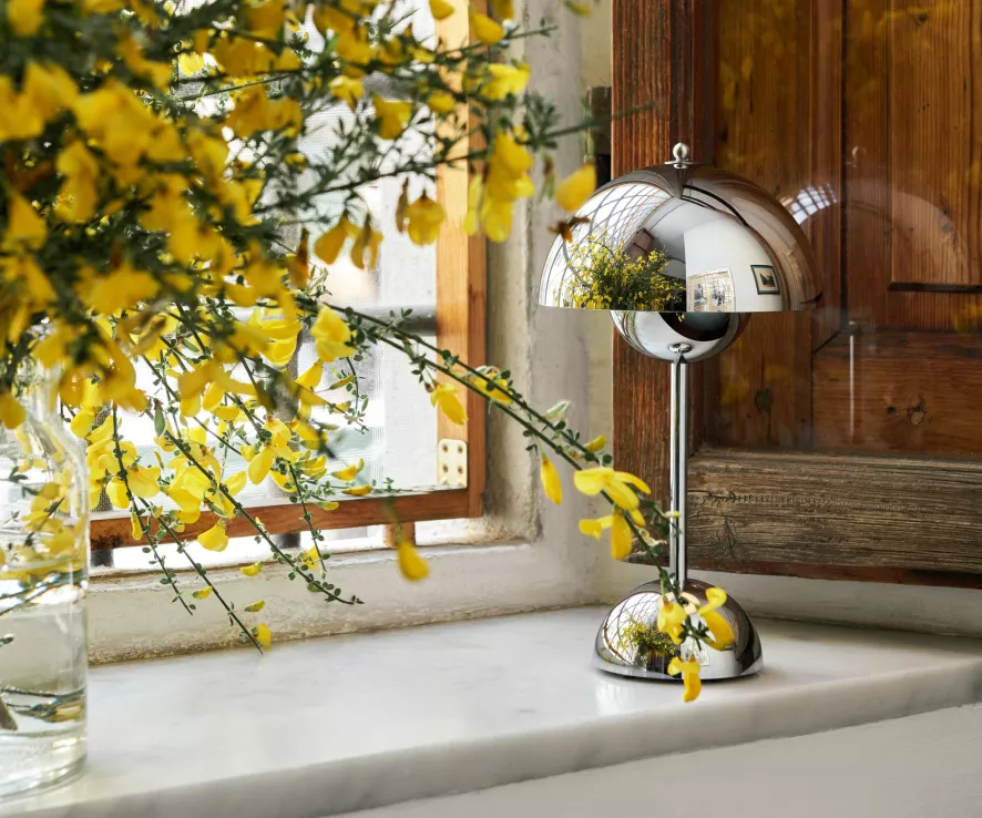 &tradition FlowerPot VP9 Tafellamp LED Oplaadbaar Stone Blue 2 &tradition FlowerPot VP9 Tafellamp LED Oplaadbaar Stone Blue - Afbeelding 2